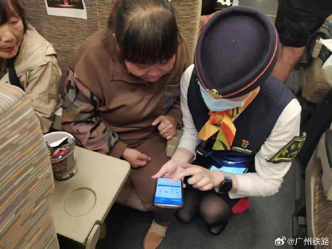 这趟列车的暖心服务，让旅客“一路畅行”